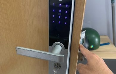 Các Lỗi Thường Gặp Khóa Yale 
