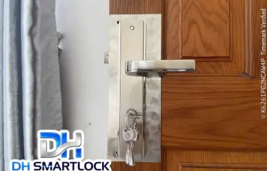Lắp Khóa Cửa Phòng Cho Chị Yến Oanh Tại Tân Sơn