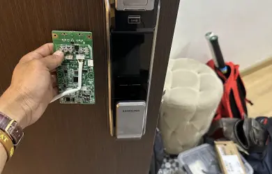 Cách Khắc Phục Khóa Samsung Hỏng Mã Số Và Dịch Vụ Sửa Khóa Tại TP.HCM