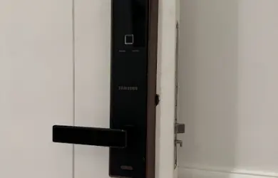 Lắp Đặt Khóa Samsung Tại TP.HCM 