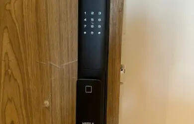 Lắp Đặt Khóa Hafele Tại Nhà