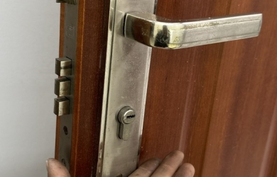 Sửa Khóa Cửa Gỗ Sắt Quận 7