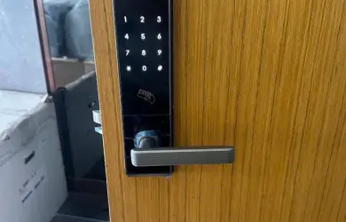 Mở Khóa Hafele Quận 2: Hướng Dẫn Xử Lý Mất Chìa, Quên Mã, Khóa Kẹt và Dịch Vụ 24/7