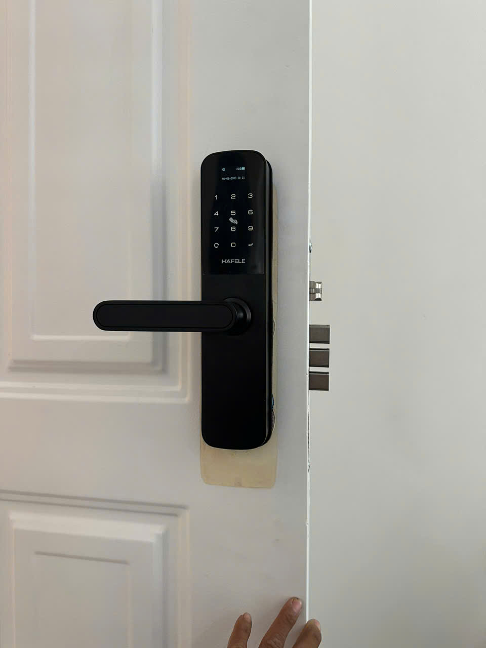 Cách đổi mật khẩu khóa Hafele trên bàn phím cảm ứng