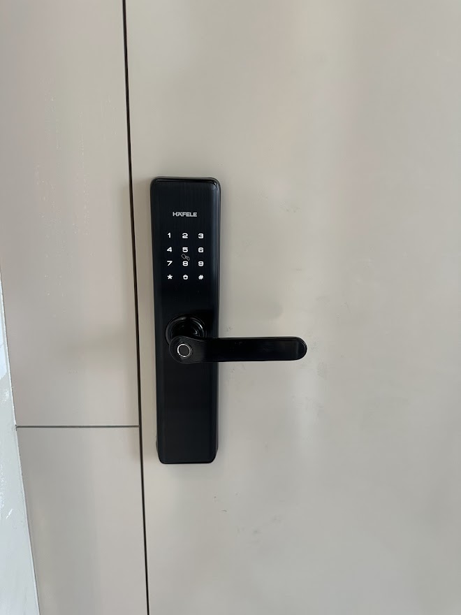 Lắp khóa cửa hafele ở quận tân bình