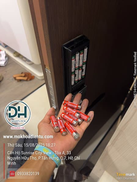 Khóa điện tử nhanh hết pin