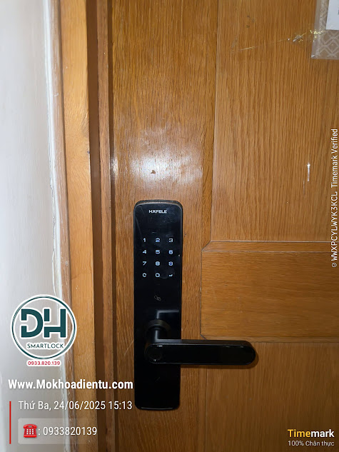 Khóa Hafele DL7100 mở khóa vân tay, thẻ từ, mật khẩu