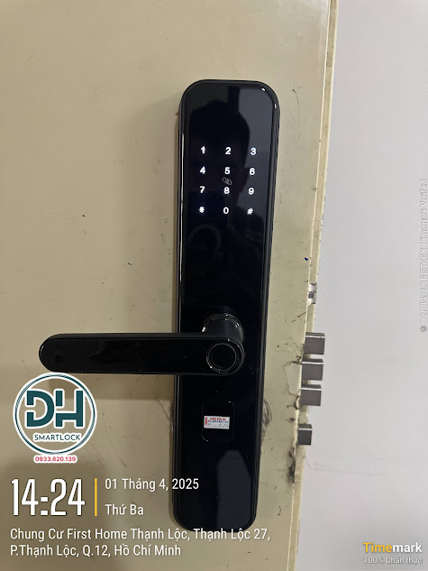 Khóa vân tay lắp căn hộ First Home Thạnh Lộc Quận 12