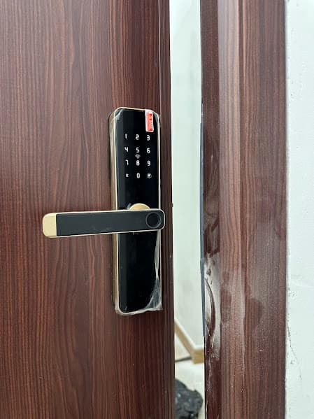 Dịch vụ thay ổ khóa lưu động ở Tân Phú – có mặt 15 phút