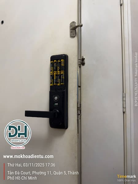 Locksmith service 24h in Ho Chi Minh City