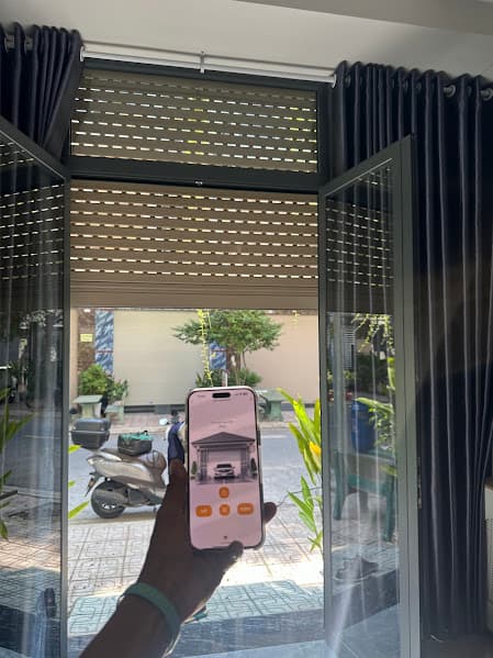 Sửa khóa cửa cuốn Bình Dương tại Dĩ An