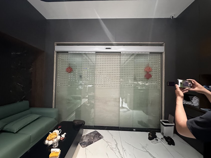 Thợ sửa khóa cửa cuốn tận nơi tại TP.HCM – xử lý remote, khóa cơ, mô tơ chính hãng