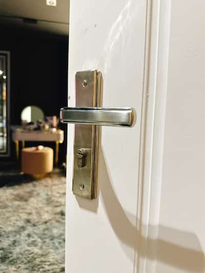 Thợ sửa khóa điện tử tại chung cư Vinhomes Bình Thạnh