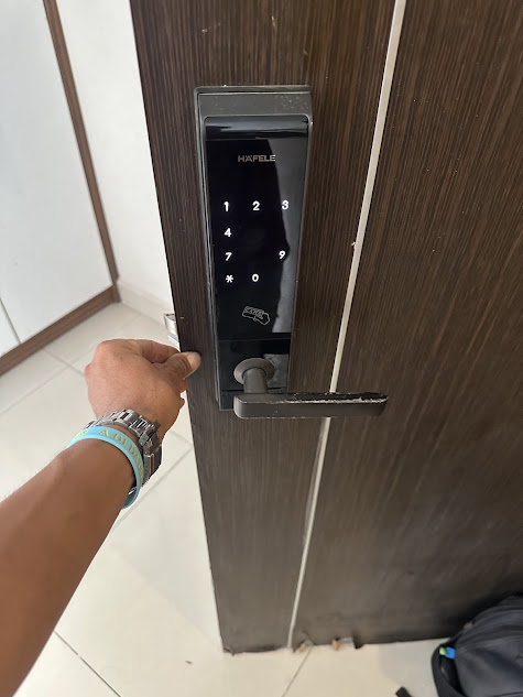 Sửa khóa Hafele tại Mai Chí Thọ Thủ Đức