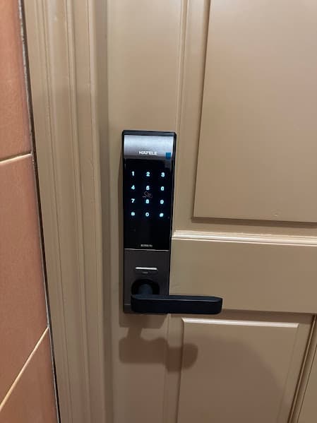 Sửa khóa manhattan quận 1