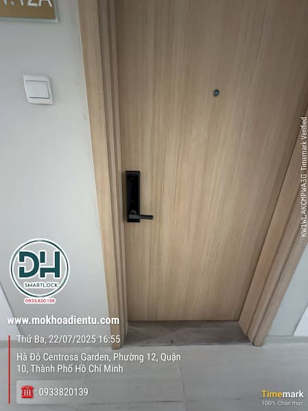 Thợ sửa khóa Quận 10 tại nhà uy tín và nhanh chóng