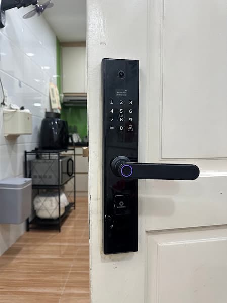Sửa khóa vân tay điện tử Quận 11 uy tín tận nhà 24/7