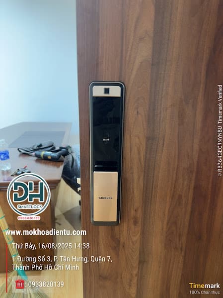 Thợ sửa khóa Samsung xử lý lỗi vân tay tại nhà