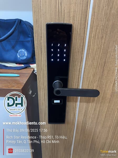 Sửa khóa vân tay, điện tử tại nhà quận tân phú