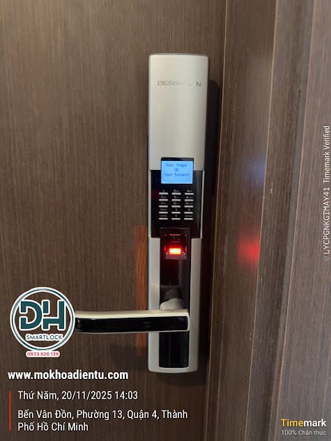 Thợ khóa Quận 4 tại nhà có mặt nhanh hỗ trợ xử lý sự cố khóa