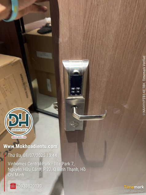 Thợ khóa xử lý ổ khóa bị kẹt tại Nguyễn Hữu Cảnh, Bình Thạnh
