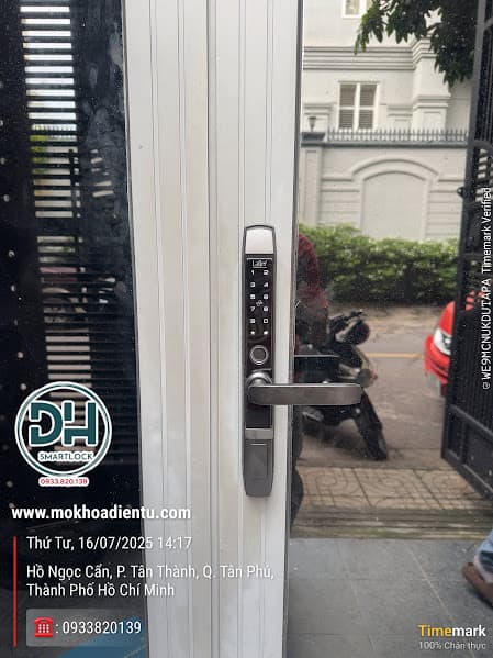 Thợ sửa khóa Quận Tân Phú uy tín, sửa khóa tại nhà 24/7