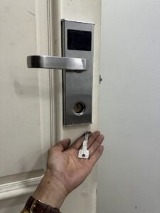 Thợ đánh chìa khóa cơ Hafele tại nhà ở TP.HCM