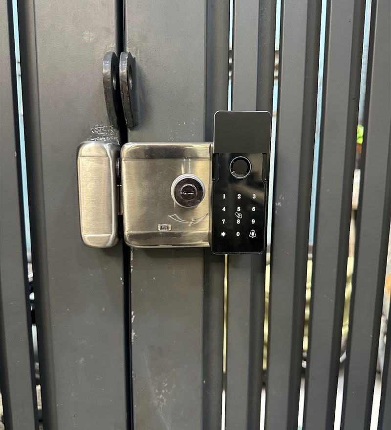 sua-khoa-mo-khoa-tai-tran-xuan-soan-quan-7-1 sua khoa mo khoa tai tran xuan soan quan 7 1