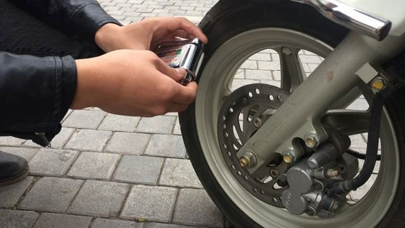 Ưu điểm và giá bán các loại khoá càng, khoá đĩa xe SH 1 Khoá đĩa xe sh